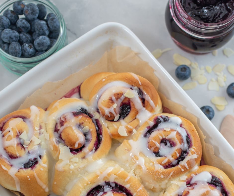 blueberry cheesecake roll